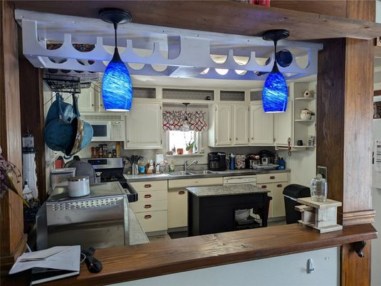 Interior, Kitchen, Pendant Lights