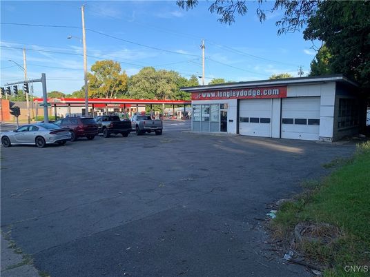 Detached Garage, Exterior