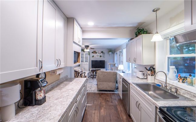 Dining room, Interior, Kitchen, Living room, Pendant Lights, Recessed Lighting, Wood Texture Flooring