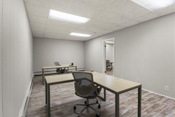 Home Office, Interior, Recessed Lighting, Wood Texture Flooring