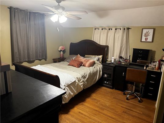 Bedroom, Home Office, Interior, Wood Texture Flooring