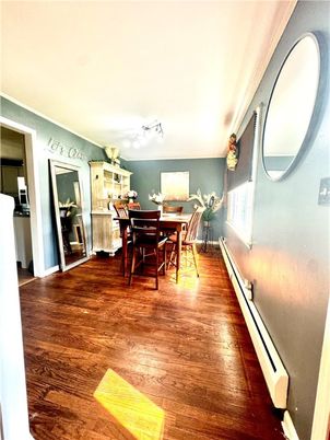 Dining room, Interior, Wood Texture Flooring
