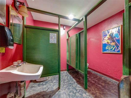 Bathroom, Free Standing Baths, Glass Shower, Interior