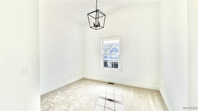 Empty room, Interior, Pendant Lights