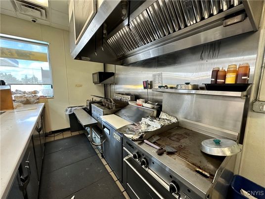 Interior, Stainless Steel Appliances