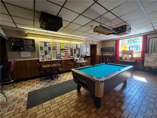Billiard Table, Game Room, Interior