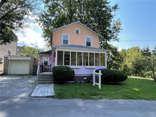 Detached Garage, Exterior, Facade, American Craftsman