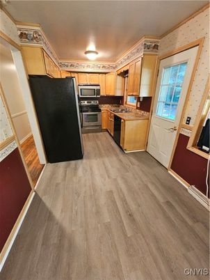 Interior, Kitchen, Stainless Steel Appliances, Wood Texture Flooring
