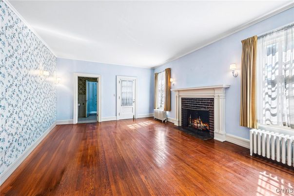 Empty room, Fireplace, Interior, Wood Texture Flooring