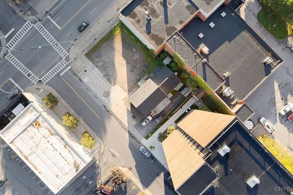 Exterior, Drone