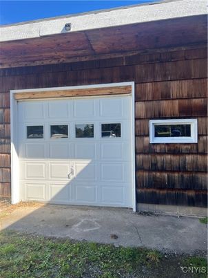 Detached Garage, Exterior