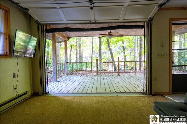 Empty room, Interior, Sun Room
