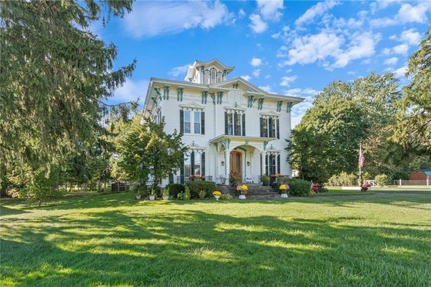 Backyard, Exterior, Facade, Georgian