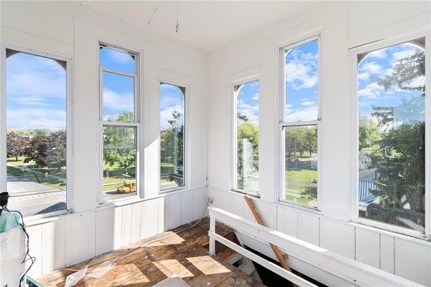 Interior, Sun Room, Wood Texture Flooring