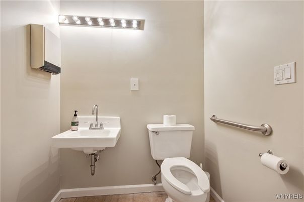 Bathroom, Interior