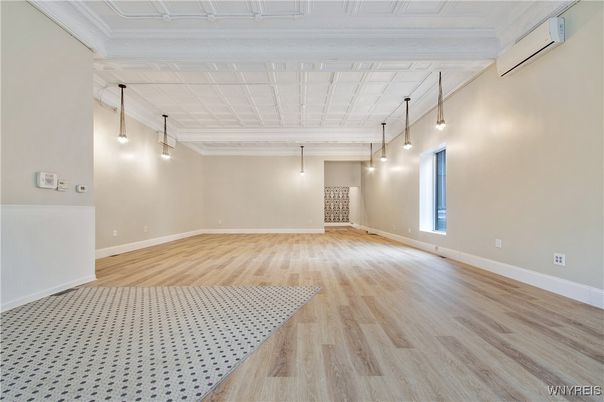Empty room, Interior, Pendant Lights, Wood Texture Flooring