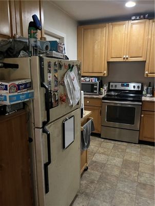 Interior, Kitchen, Recessed Lighting, Washer