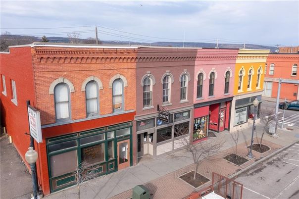 Exterior, Facade, None