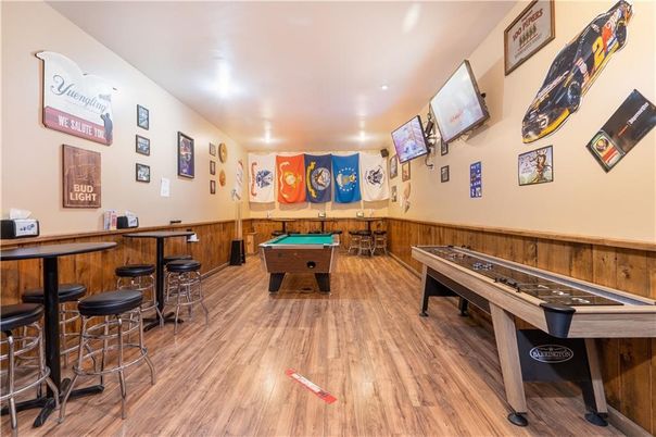 Billiard Table, Game Room, Interior, Recessed Lighting, Wood Texture Flooring