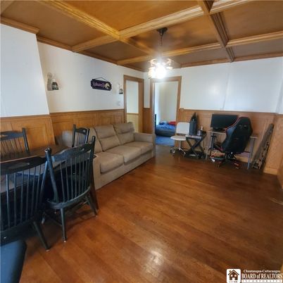 Dining room, Interior, Living room, Pendant Lights, Wooden Beams, Wooden Ceilings, Wood Texture Flooring