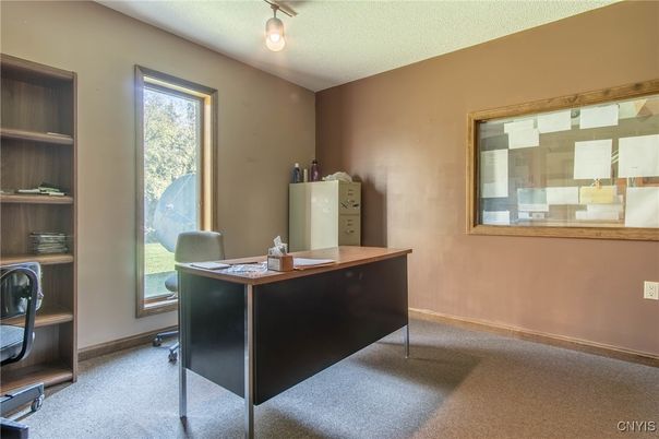 Home Office, Interior