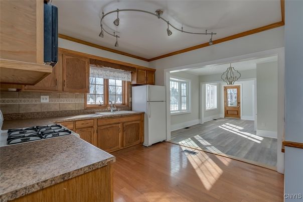 Interior, Kitchen, Wood Texture Flooring