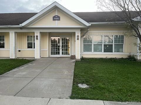 Exterior, Facade, Ranch