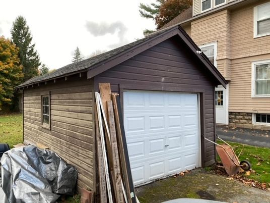 Detached Garage, Exterior