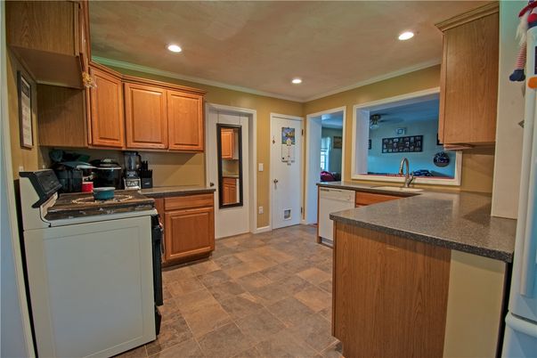 Interior, Kitchen, Recessed Lighting