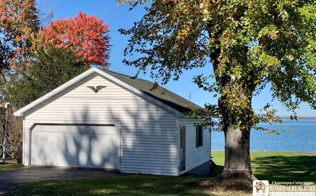 Detached Garage, Exterior, Lake, Water