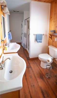 Bathroom, Interior, Wood Texture Flooring