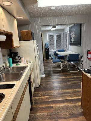 Dining room, Interior, Kitchen, Wood Texture Flooring