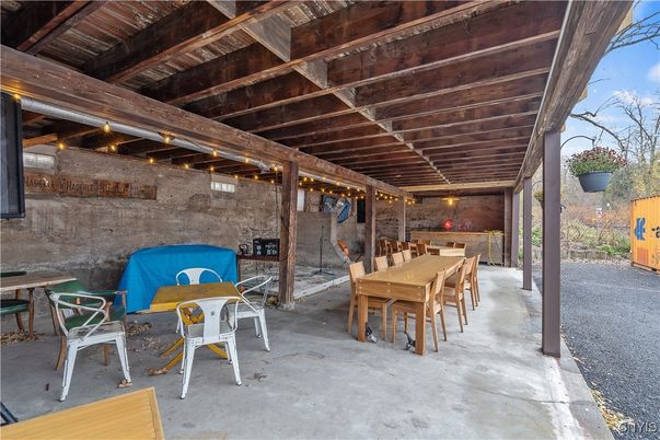 Exterior, Wooden Beams