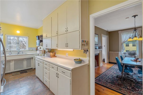 Dining room, Interior, Kitchen, Pendant Lights, Wood Texture Flooring