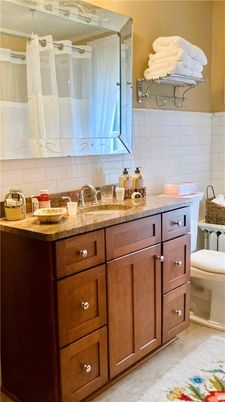Bathroom, Interior