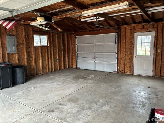 Garage, Interior, Wooden Beams, Wooden Ceilings, Wooden Walls