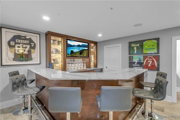 Interior, Recessed Lighting, Wood Texture Flooring