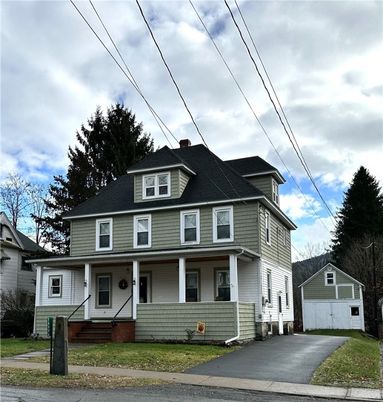 Detached Garage, Exterior, Facade, American Foursquare