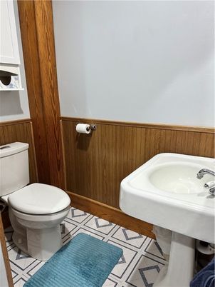 Bathroom, Interior