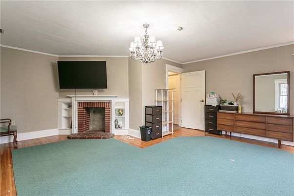 Chandelier, Fireplace, Interior, Wood Texture Flooring