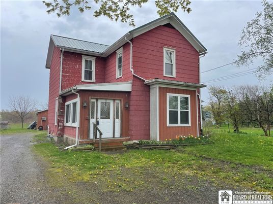 Exterior, Facade, American Craftsman
