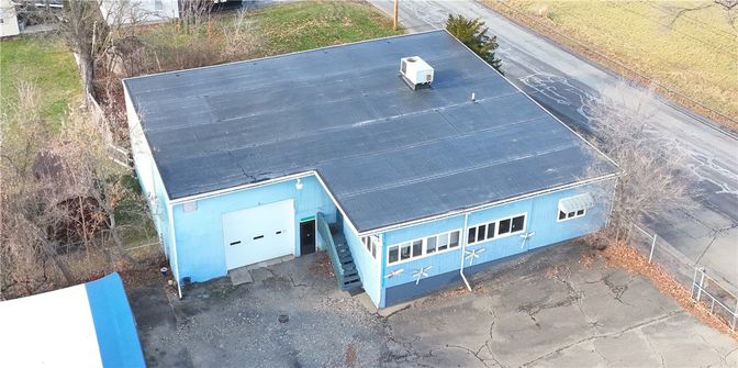 Exterior, Drone