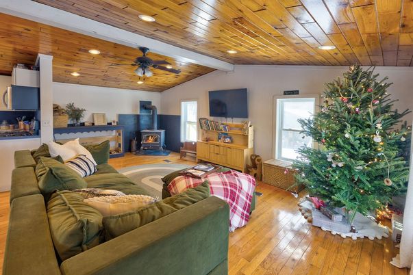 Interior, Living room, Recessed Lighting, Wooden Ceilings, Wood Texture Flooring