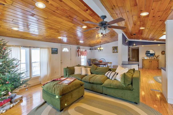 Chandelier, Dining room, Interior, Living room, Recessed Lighting, Wooden Ceilings, Wood Texture Flooring