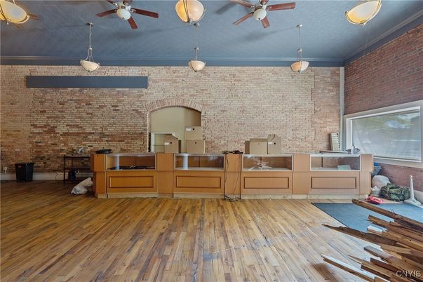 Interior, Pendant Lights, Stone Walls, Wood Texture Flooring