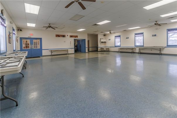 Empty room, Game Room, Interior, Recessed Lighting