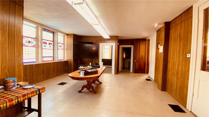 Interior, Wooden Walls