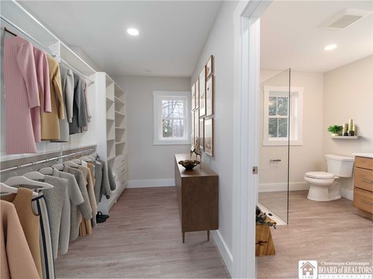 Bathroom, Interior, Recessed Lighting, Walk-in Closets, Wood Texture Flooring