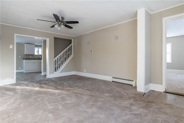 Empty room, Interior, Recessed Lighting