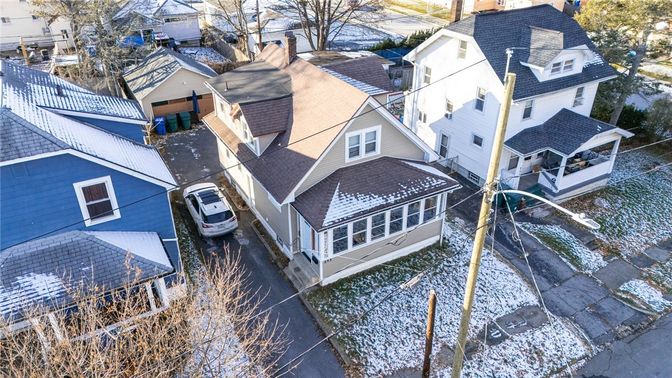 Exterior, Drone
